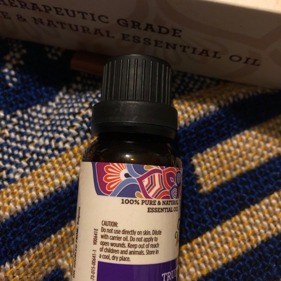 Therapeutic grade 100% pure and natural essential oil various .5 fl oz bottle - Picture 12 of 12